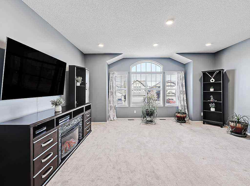 MLS® A2266541 - 788 New Brighton Drive SE in New Brighton Calgary, Residential