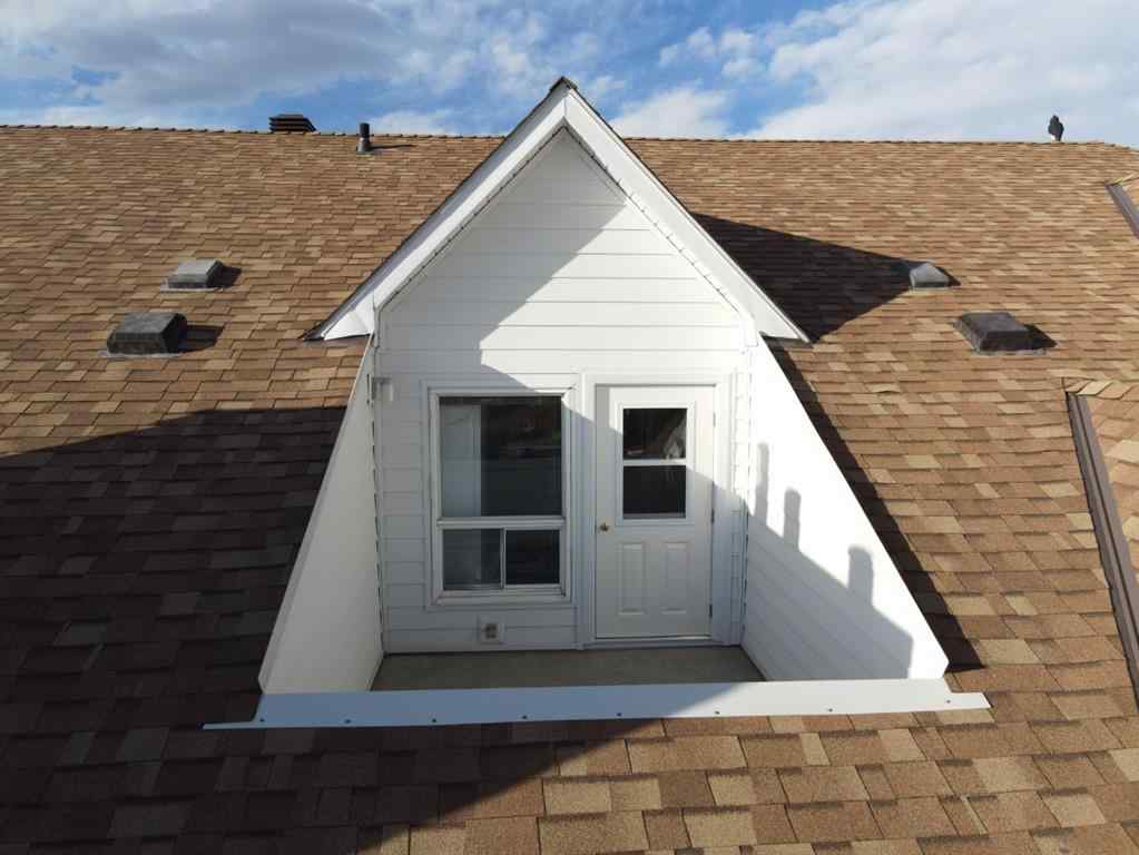 MLS® A2266543 - Unit #309 102 Centre Court  in Rosemont Okotoks, Residential