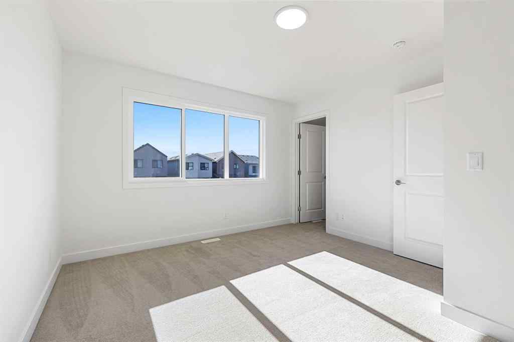 MLS® A2266544 - 7039 Rangeview Avenue SE in Rangeview Calgary, Residential