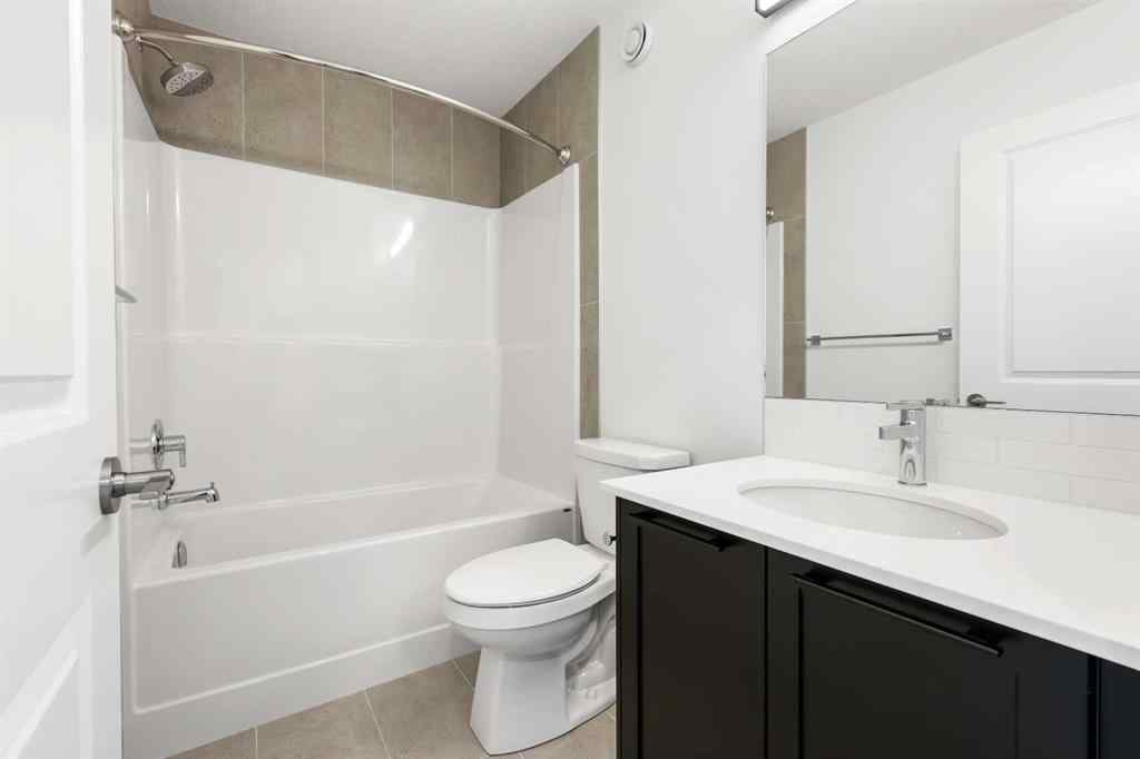 MLS® A2266544 - 7039 Rangeview Avenue SE in Rangeview Calgary, Residential