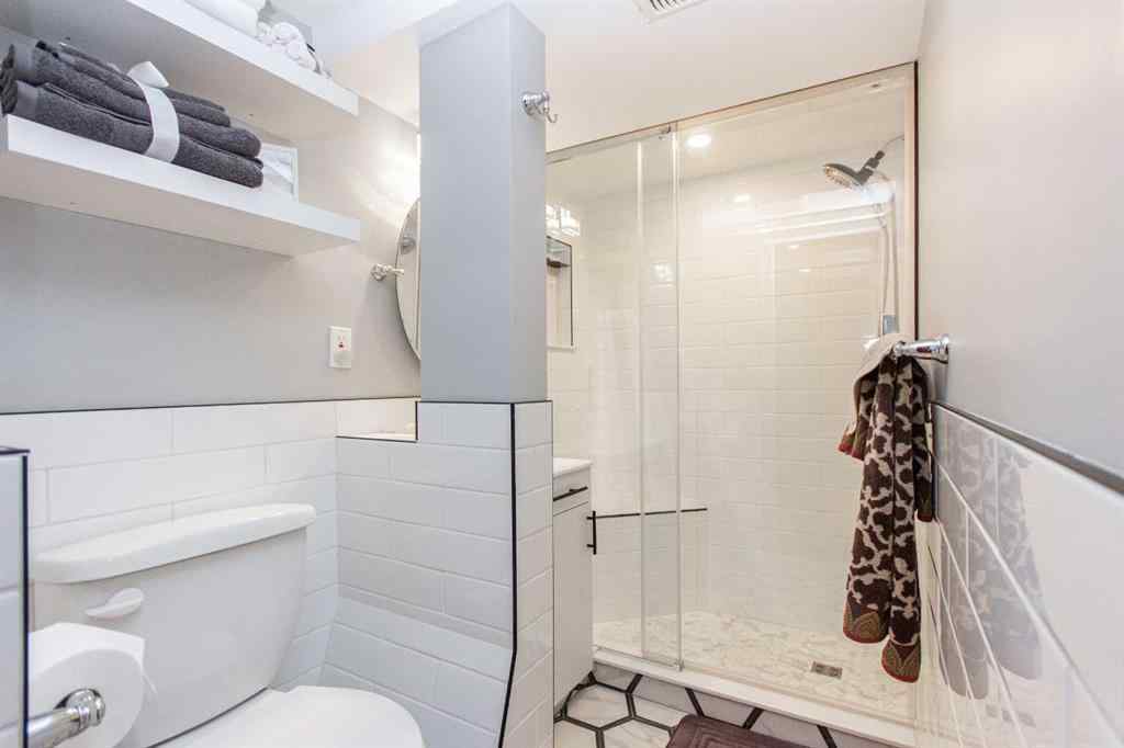 MLS® A2266547 - 4413 Embury Crescent  in Eastview Red Deer, Residential