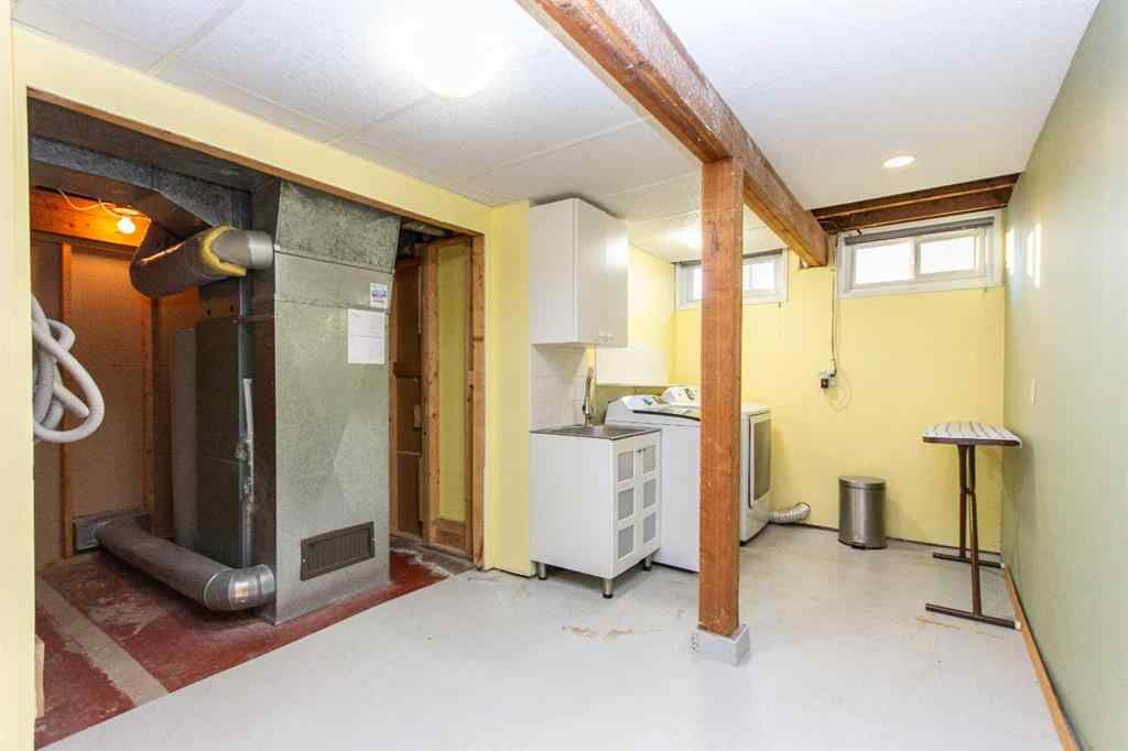 MLS® A2266547 - 4413 Embury Crescent  in Eastview Red Deer, Residential