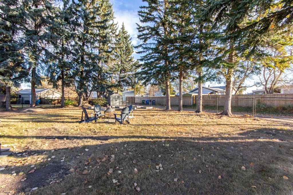 MLS® A2266547 - 4413 Embury Crescent  in Eastview Red Deer, Residential