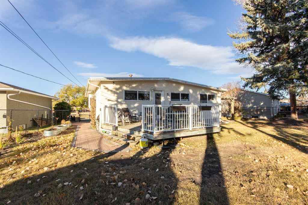 MLS® A2266547 - 4413 Embury Crescent  in Eastview Red Deer, Residential