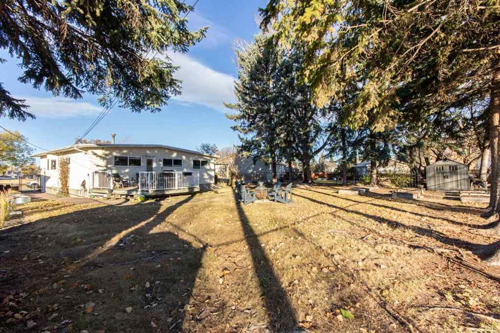 MLS® A2266547 - 4413 Embury Crescent  in Eastview Red Deer, Residential