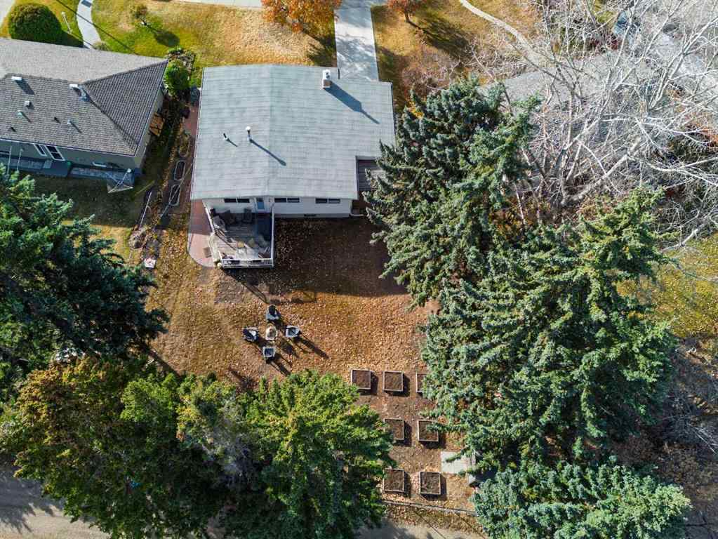 MLS® A2266547 - 4413 Embury Crescent  in Eastview Red Deer, Residential