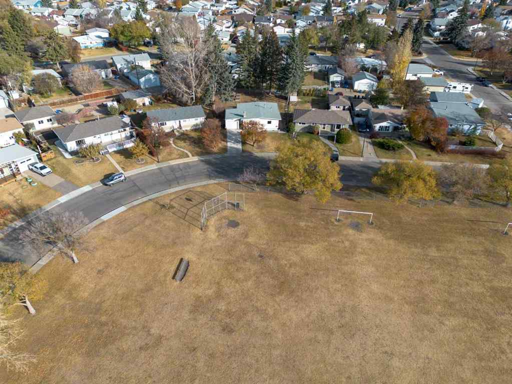 MLS® A2266547 - 4413 Embury Crescent  in Eastview Red Deer, Residential