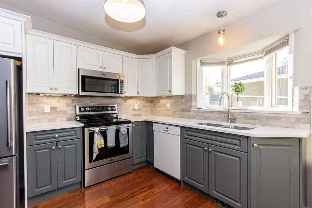 MLS® A2266547 - 4413 Embury Crescent  in Eastview Red Deer, Residential