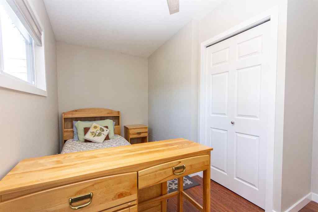 MLS® A2266547 - 4413 Embury Crescent  in Eastview Red Deer, Residential