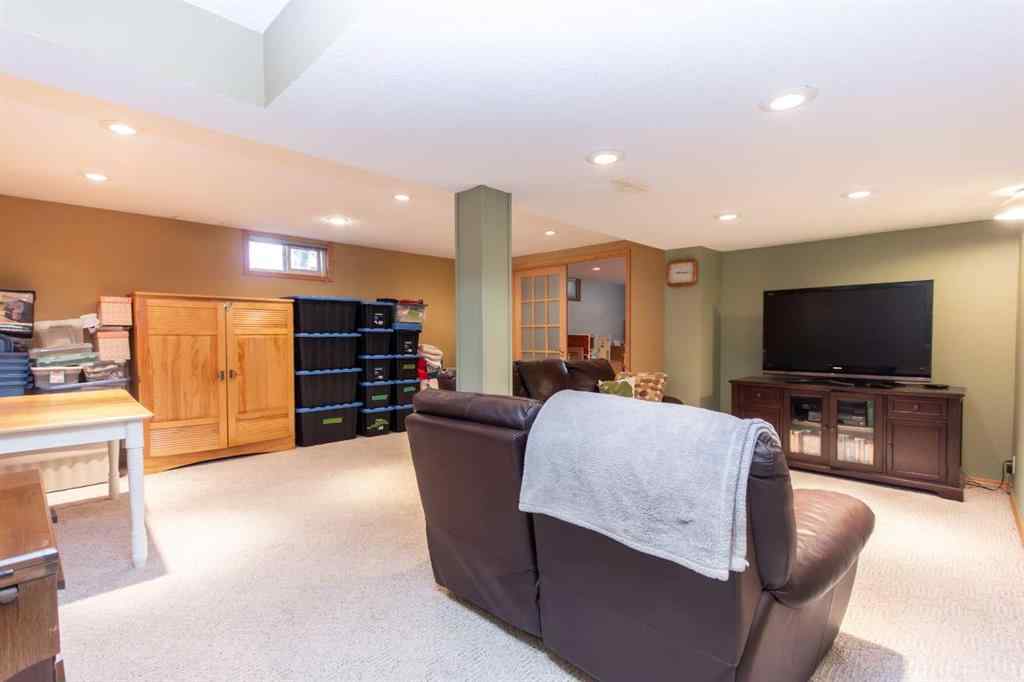MLS® A2266547 - 4413 Embury Crescent  in Eastview Red Deer, Residential