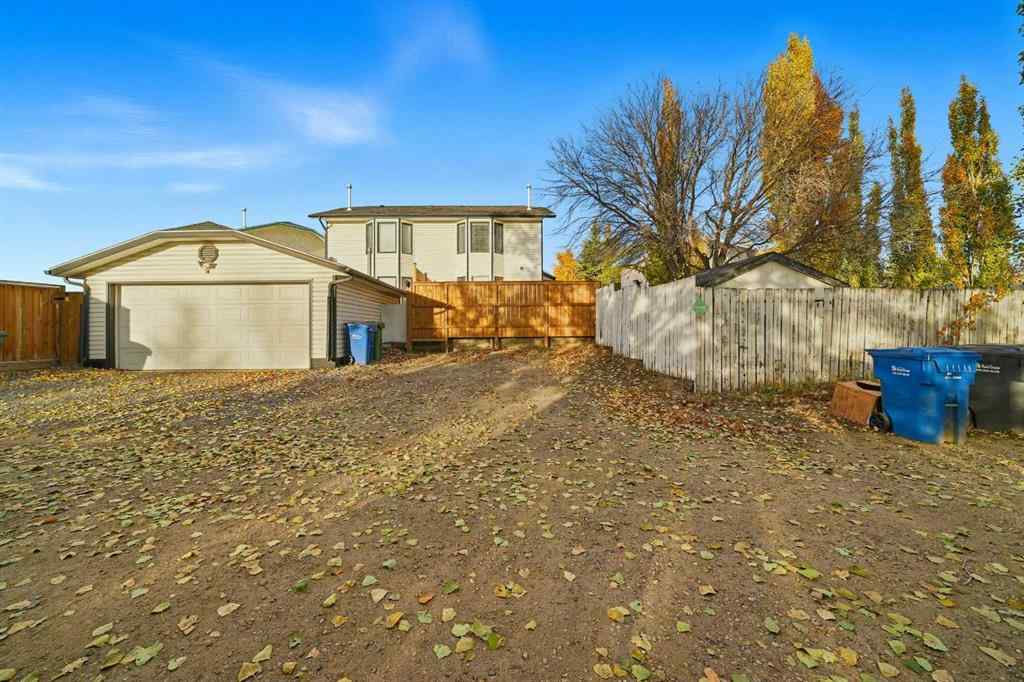 MLS® A2266557 - 49 Kirsch Close  in Kentwood East Red Deer, Residential