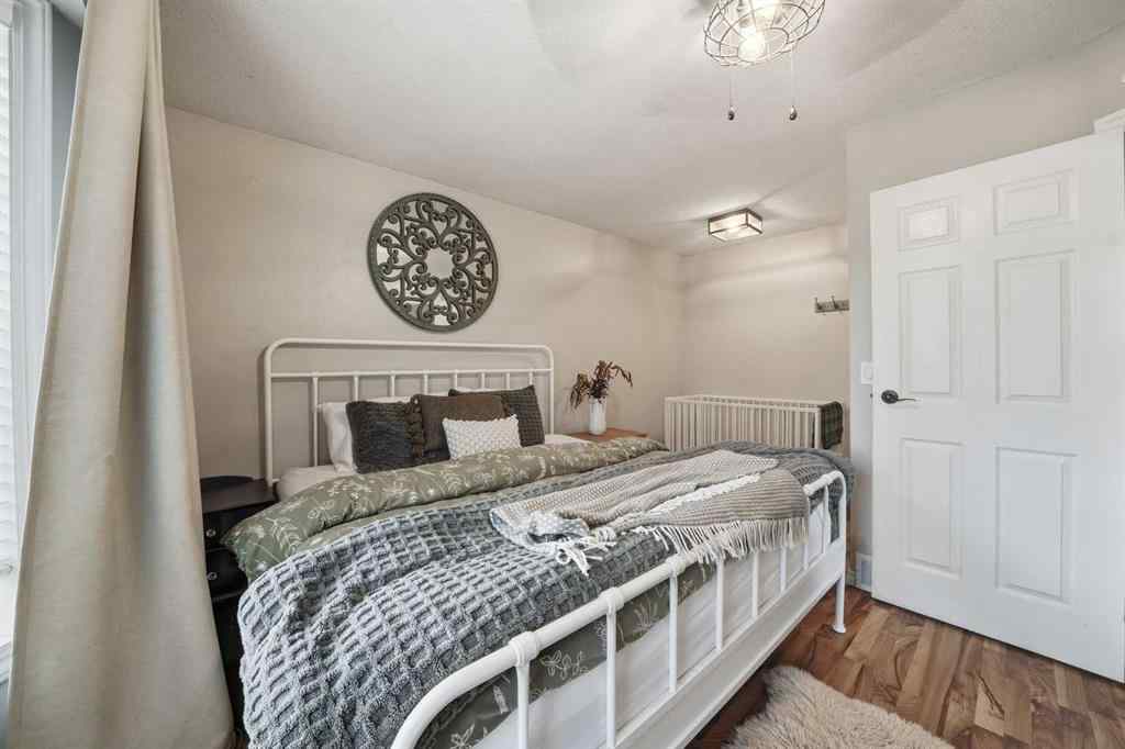 MLS® A2266557 - 49 Kirsch Close  in Kentwood East Red Deer, Residential