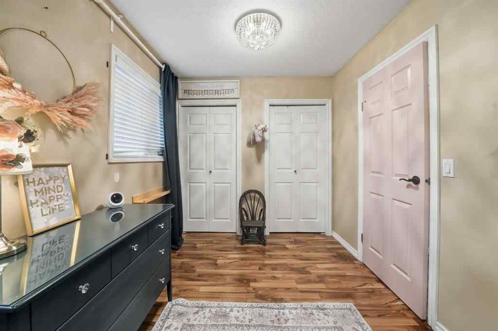 MLS® A2266557 - 49 Kirsch Close  in Kentwood East Red Deer, Residential