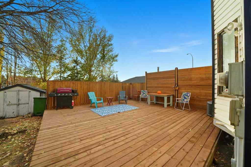 MLS® A2266557 - 49 Kirsch Close  in Kentwood East Red Deer, Residential