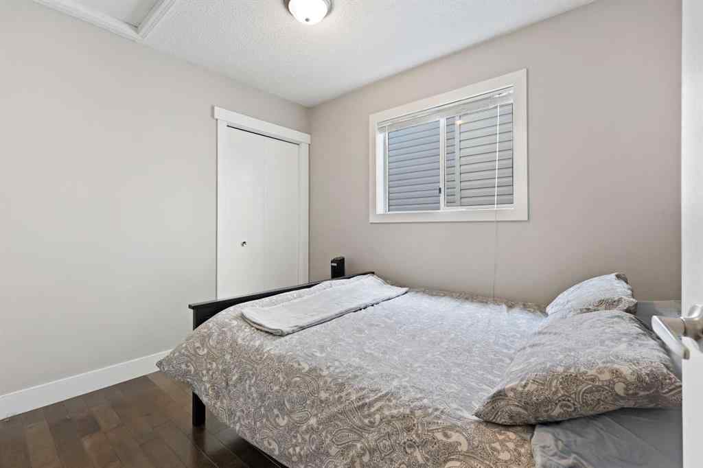 MLS® A2266560 - 32 Rivercroft Close SE in Riverbend Calgary, Residential