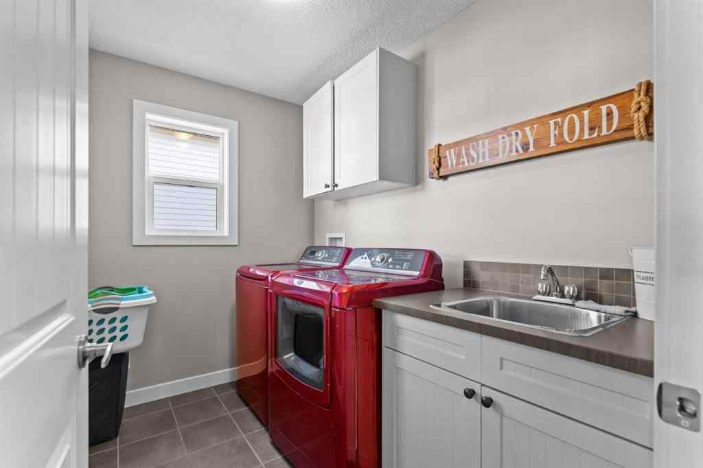 MLS® A2266562 - 89 Heritage Hill  in Heritage Hills Cochrane, Residential