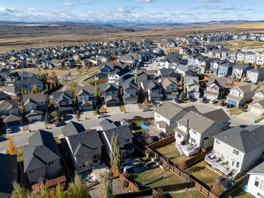 MLS® A2266562 - 89 Heritage Hill  in Heritage Hills Cochrane, Residential