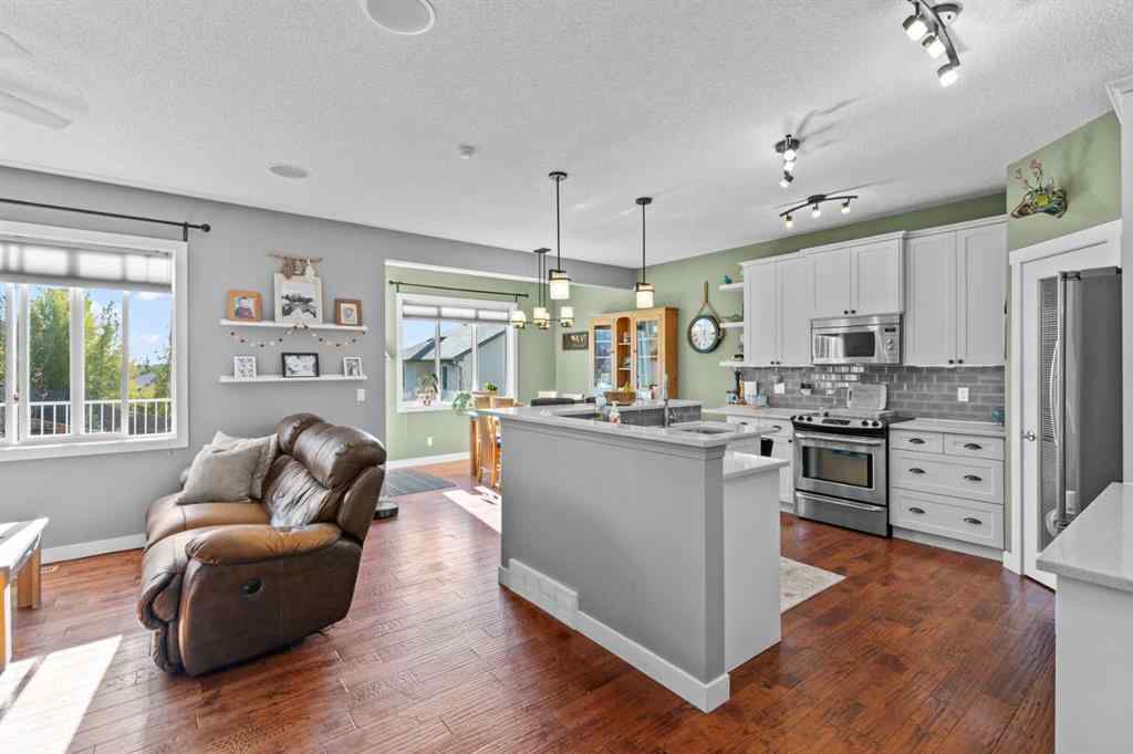 MLS® A2266562 - 89 Heritage Hill  in Heritage Hills Cochrane, Residential