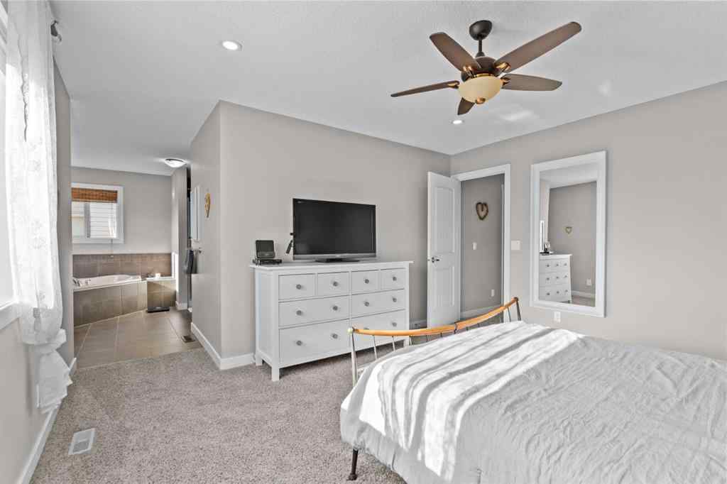 MLS® A2266562 - 89 Heritage Hill  in Heritage Hills Cochrane, Residential