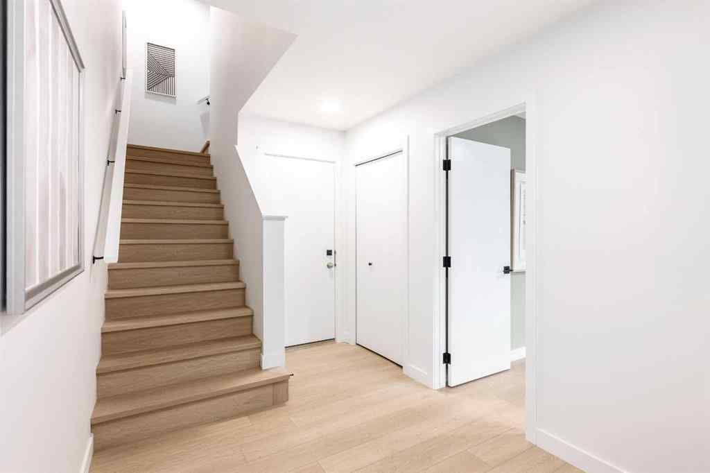 MLS® A2266563 - Unit #306 437 Alpine Avenue SW in Alpine Park Calgary, Residential