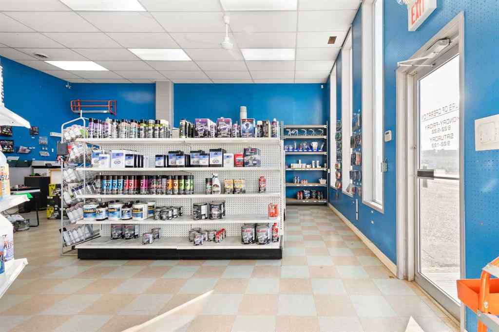 MLS® A2266567 - 774 16 Street SW in South West Industrial Medicine Hat, Commercial