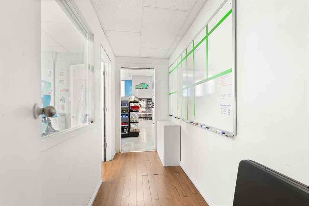 MLS® A2266567 - 774 16 Street SW in South West Industrial Medicine Hat, Commercial