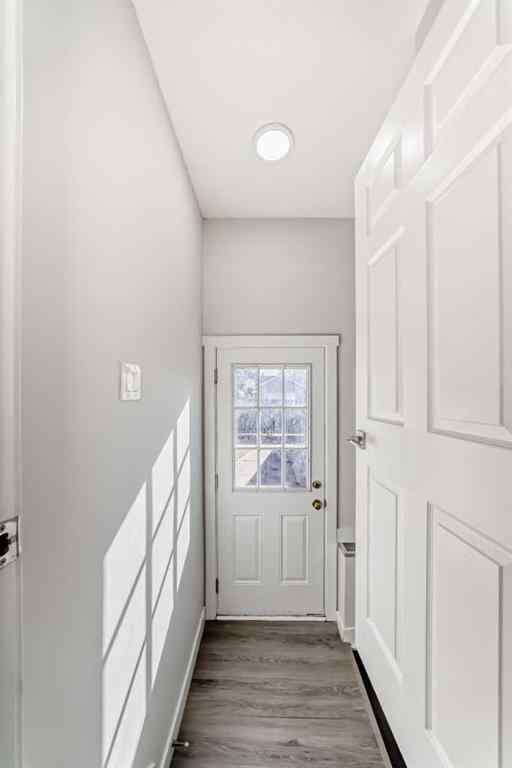 MLS® A2266568 - 207 Pinecliff Way NE in Pineridge Calgary, Residential