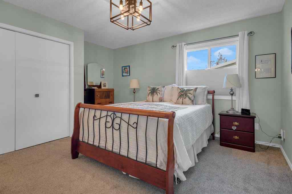 MLS® A2266570 - Unit #2 717 Centre Street  in NONE Vulcan, Residential