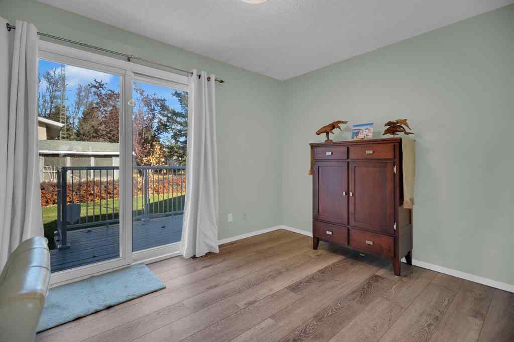 MLS® A2266570 - Unit #2 717 Centre Street  in NONE Vulcan, Residential