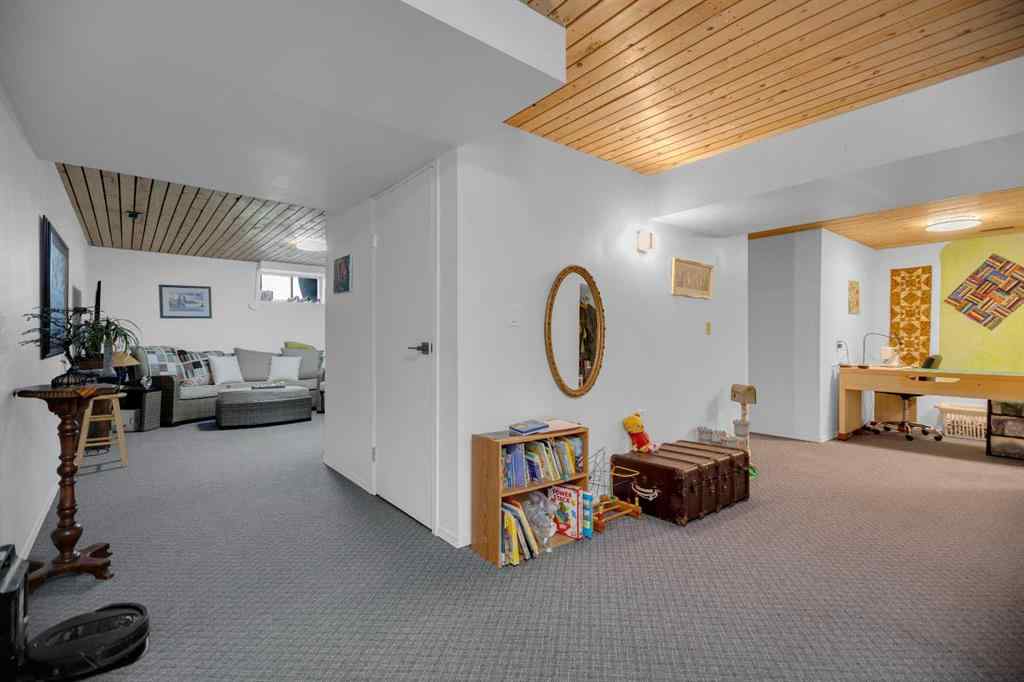 MLS® A2266570 - Unit #2 717 Centre Street  in NONE Vulcan, Residential