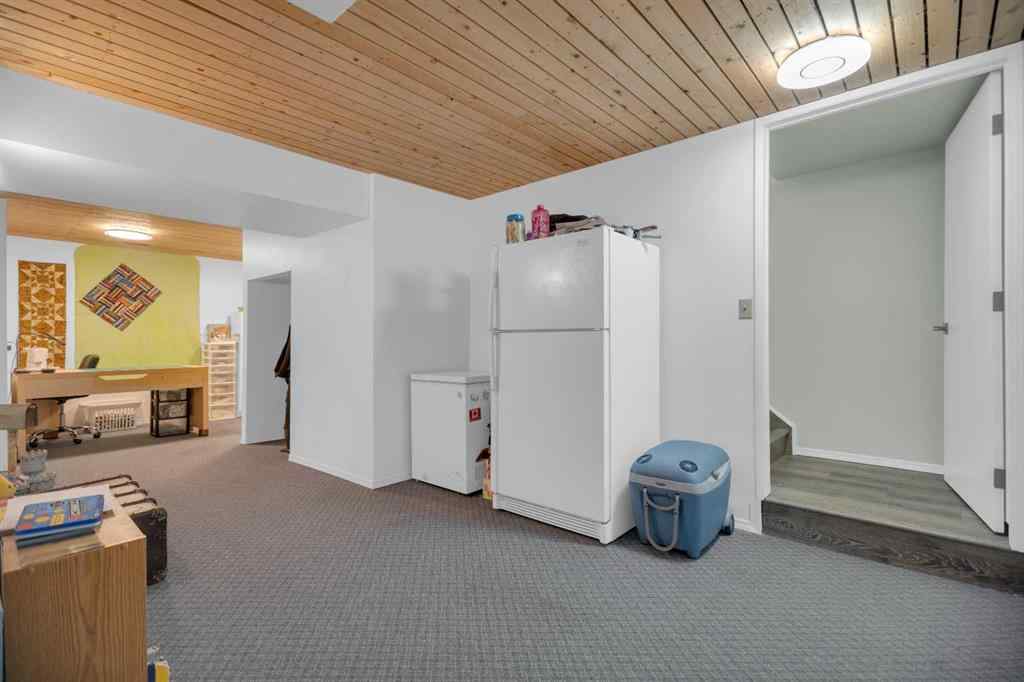 MLS® A2266570 - Unit #2 717 Centre Street  in NONE Vulcan, Residential