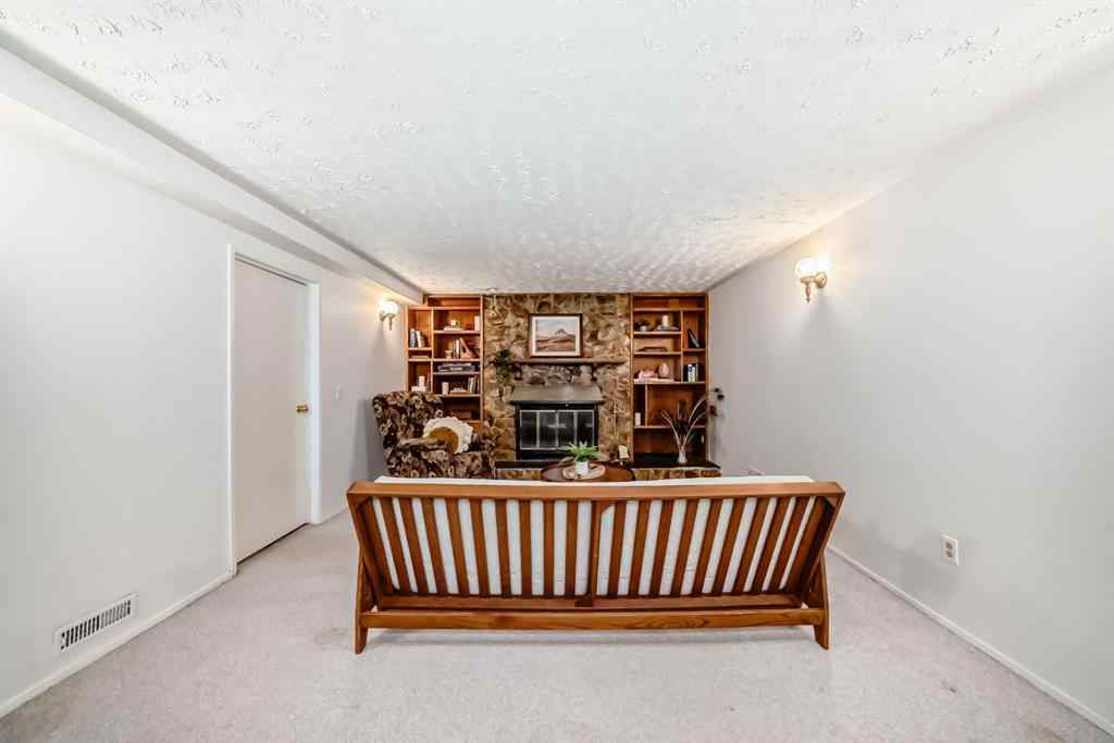 MLS® A2266573 - 236 Acacia Drive SE in Airdrie Meadows Airdrie, Residential