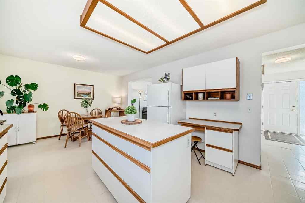 MLS® A2266573 - 236 Acacia Drive SE in Airdrie Meadows Airdrie, Residential