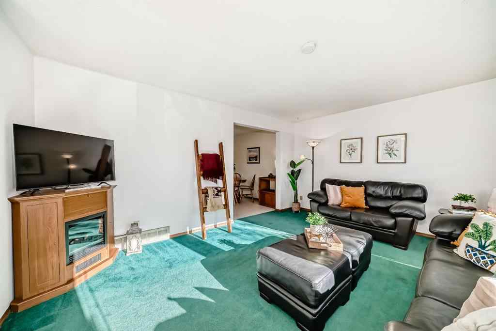 MLS® A2266573 - 236 Acacia Drive SE in Airdrie Meadows Airdrie, Residential