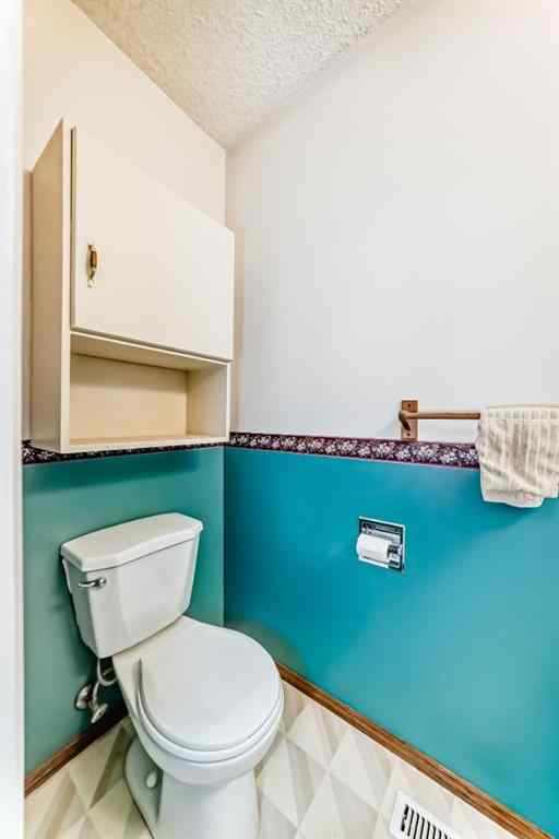 MLS® A2266573 - 236 Acacia Drive SE in Airdrie Meadows Airdrie, Residential