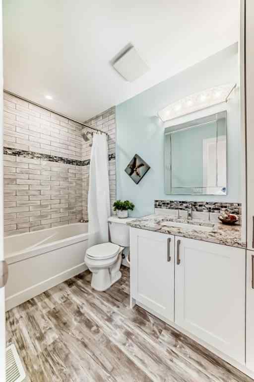 MLS® A2266573 - 236 Acacia Drive SE in Airdrie Meadows Airdrie, Residential