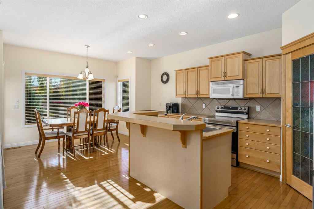 MLS® A2266579 - 153 Kincora Bay NW in Kincora Calgary, Residential