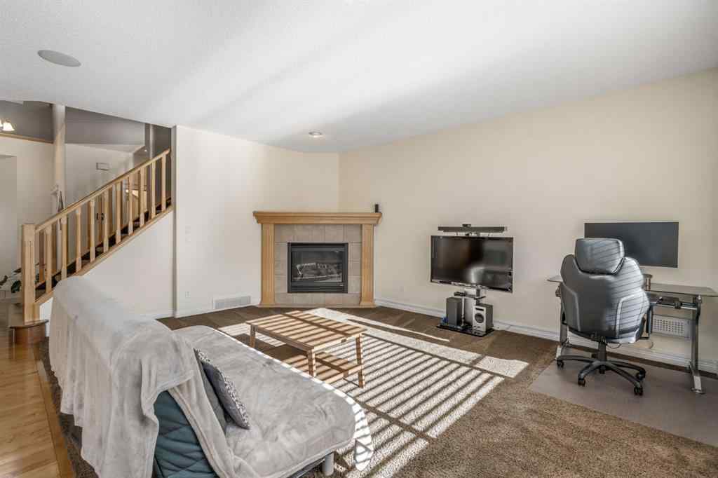 MLS® A2266579 - 153 Kincora Bay NW in Kincora Calgary, Residential