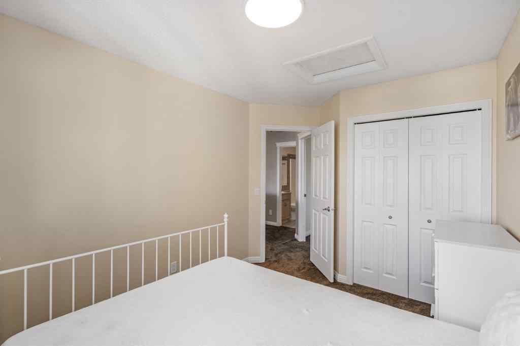 MLS® A2266579 - 153 Kincora Bay NW in Kincora Calgary, Residential