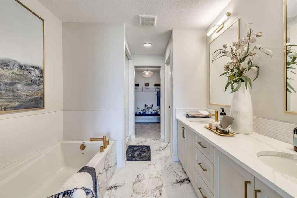 MLS® A2266581 - 51 Versant Rise SW in Alpine Park Calgary, Residential