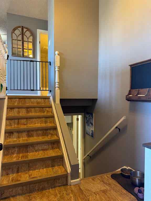 MLS® A2266582 - 10417 117 Street  in NONE Fairview, Residential