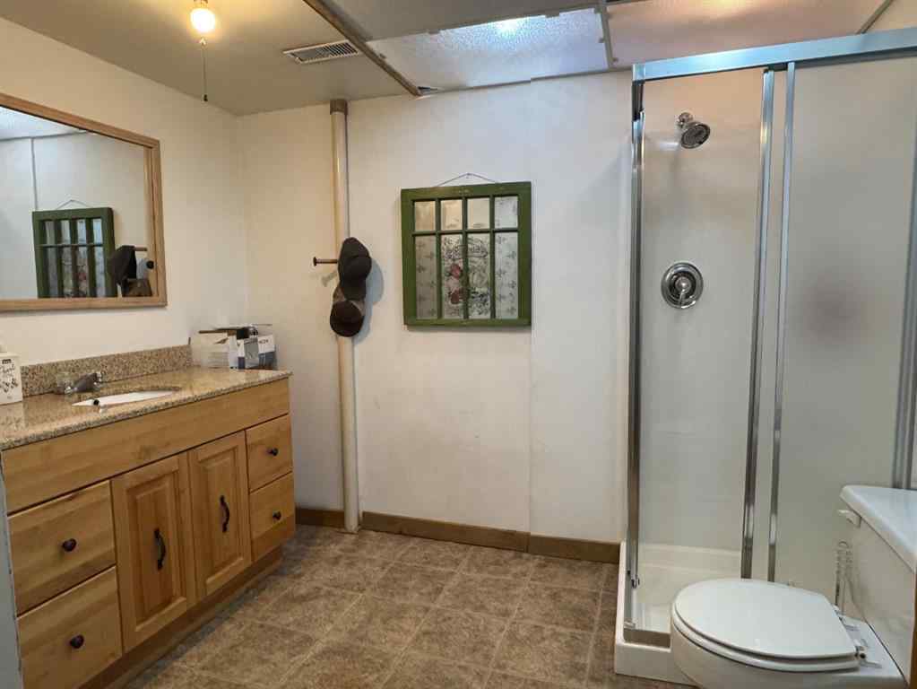 MLS® A2266582 - 10417 117 Street  in NONE Fairview, Residential