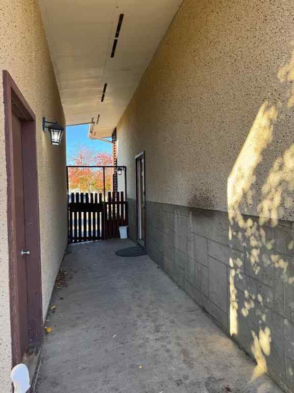 MLS® A2266582 - 10417 117 Street  in NONE Fairview, Residential