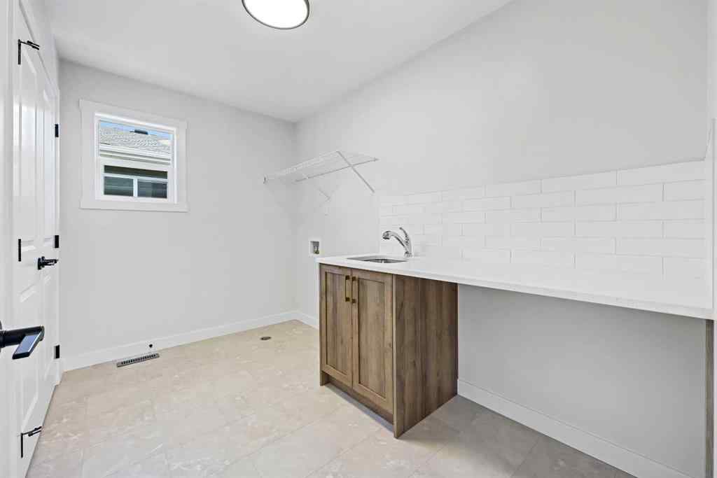 MLS® A2266583 - 634 Bayview Lane SW in Bayview Airdrie, Residential