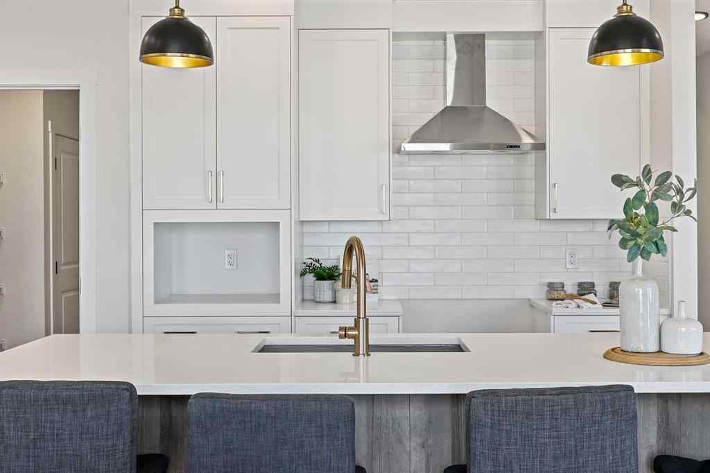 MLS® A2266583 - 634 Bayview Lane SW in Bayview Airdrie, Residential