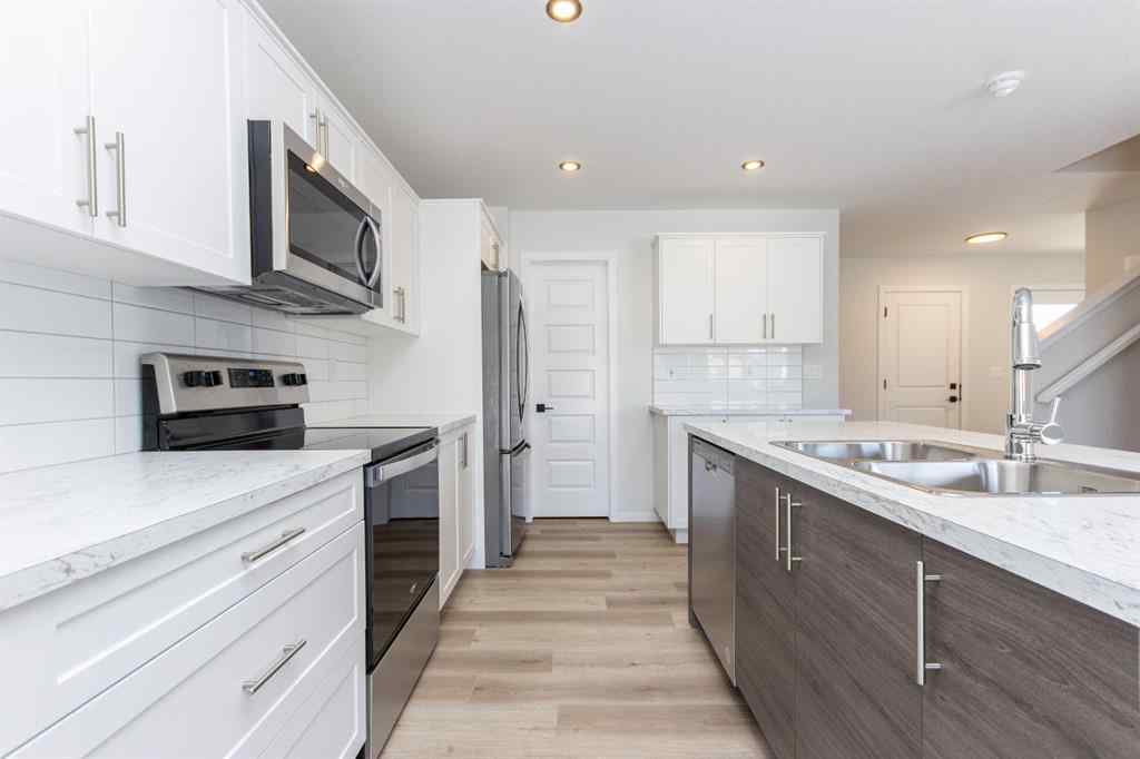 MLS® A2266584 - 17 Trinity Street  in Trinity Crossing Lacombe, Residential