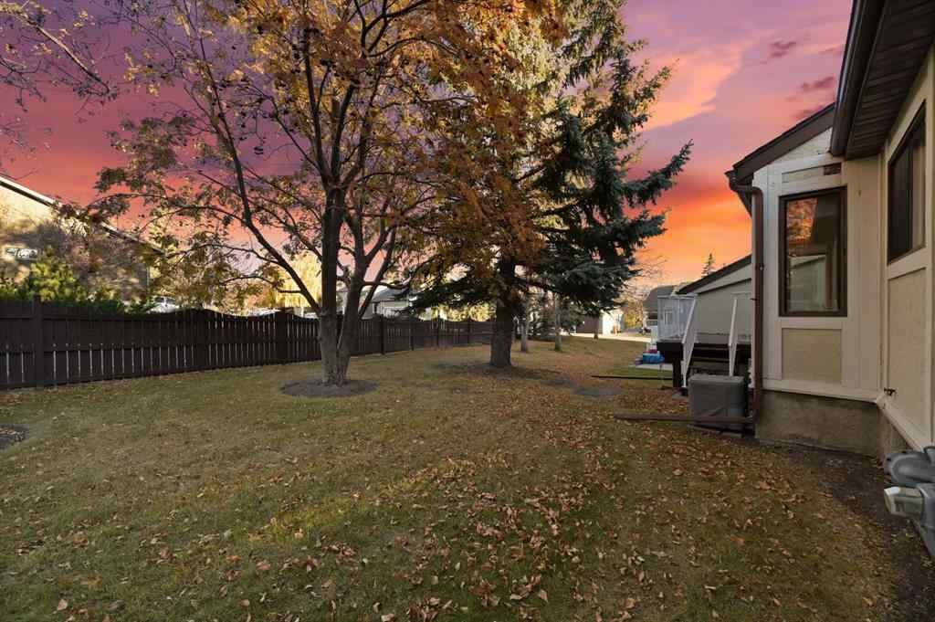 MLS® A2266586 - 11 Coach Side Terrace SW in Coach Hill Calgary, Residential
