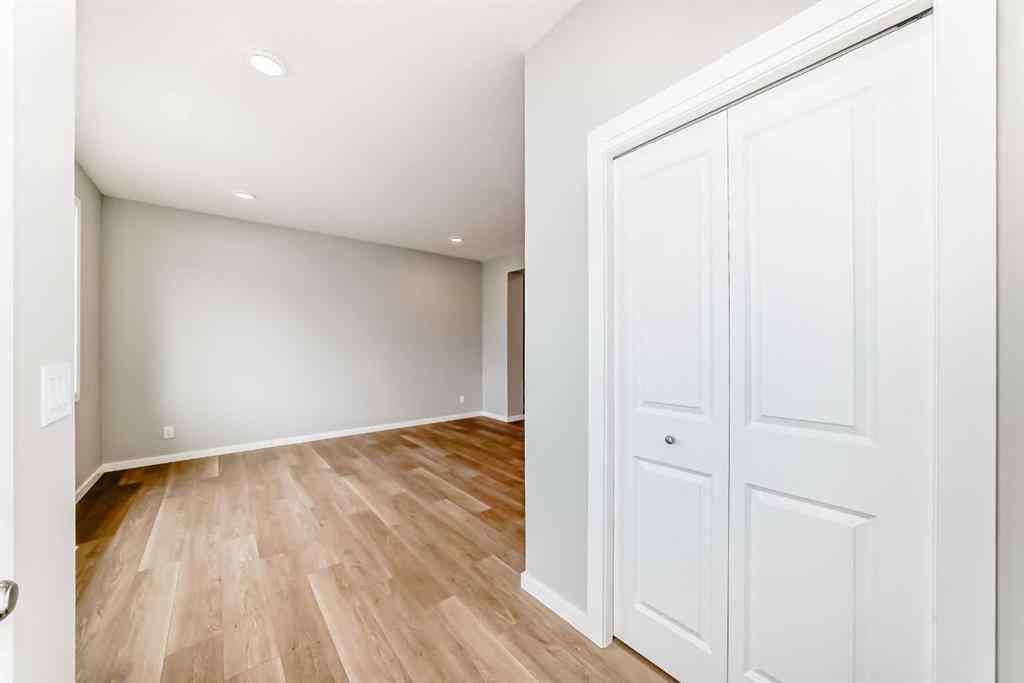 MLS® A2266587 - 147 Bartlett Crescent SE in Rangeview Calgary, Residential