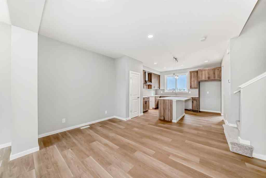 MLS® A2266587 - 147 Bartlett Crescent SE in Rangeview Calgary, Residential