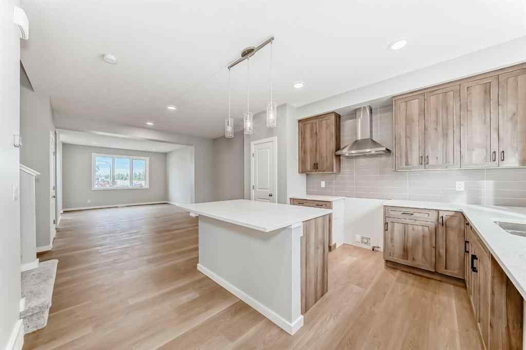 MLS® A2266587 - 147 Bartlett Crescent SE in Rangeview Calgary, Residential